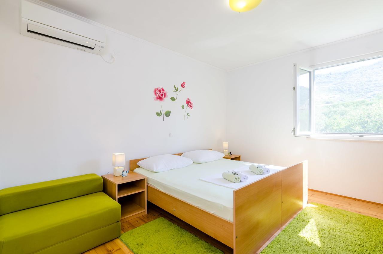Apartment & Rooms Mazdin Banici Exterior photo